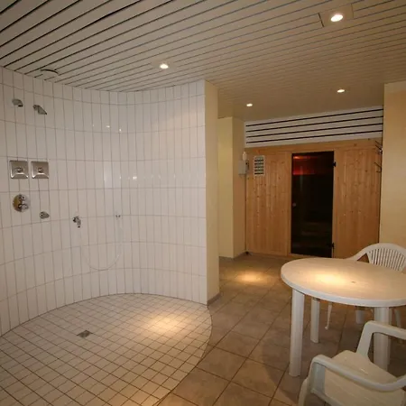 Hp Touristik - Seepark Burhave 2 *